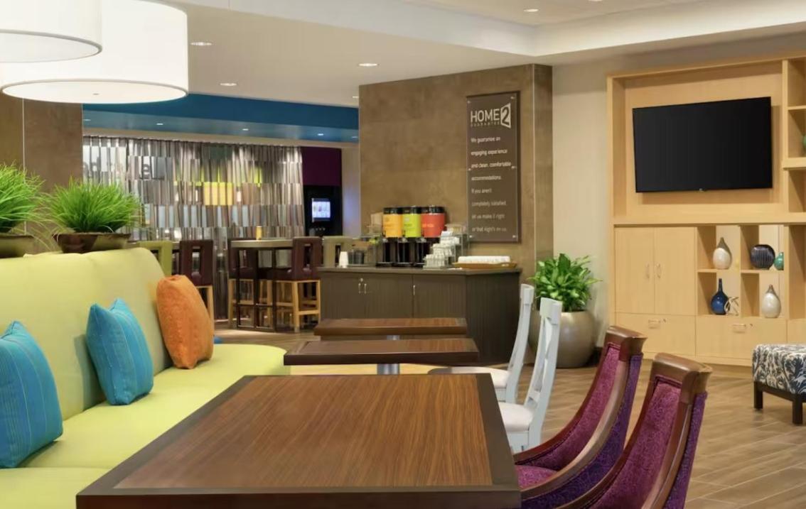 Home2 Suites By Hilton Racine Sturtevant Экстерьер фото